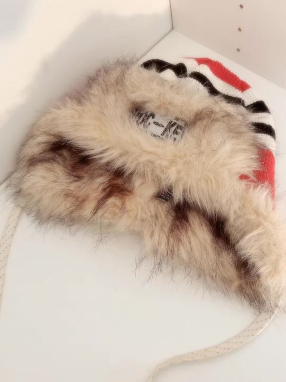 Gongshow Hockey Winter Trapper Hat With Flaps Red Black White Fur Lining